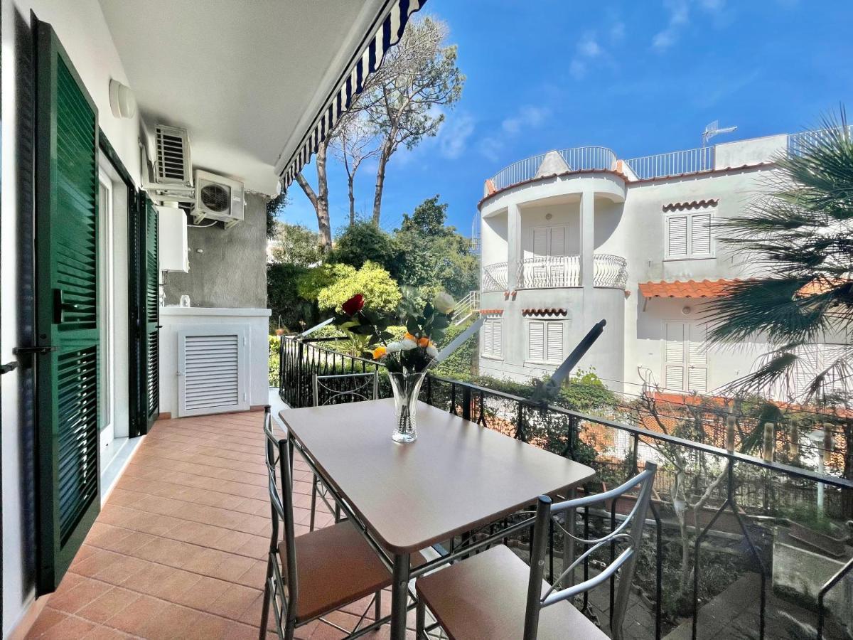 Casa Vacanze Mariafrancesca Ischia Exterior photo