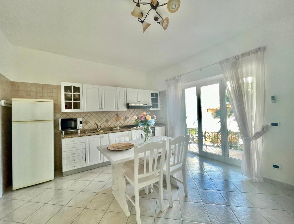 Casa Vacanze Mariafrancesca Ischia Exterior photo