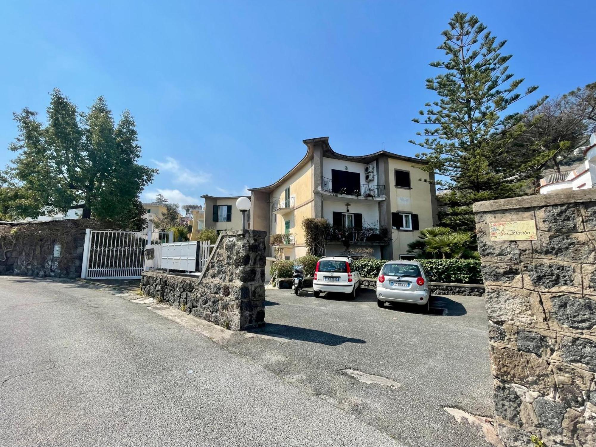 Casa Vacanze Mariafrancesca Ischia Exterior photo